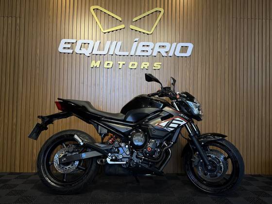 YAMAHA XJ6 N 